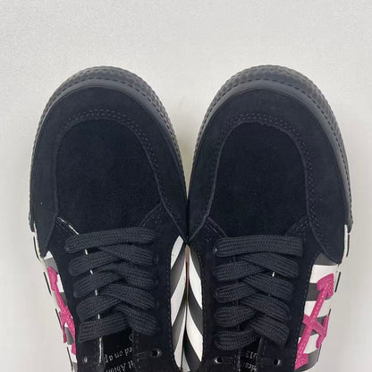 Vulcanized Black Rose