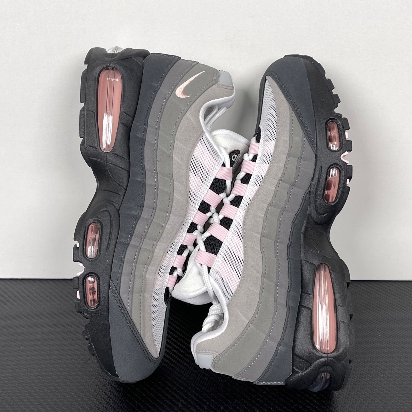 95 Pink Grey