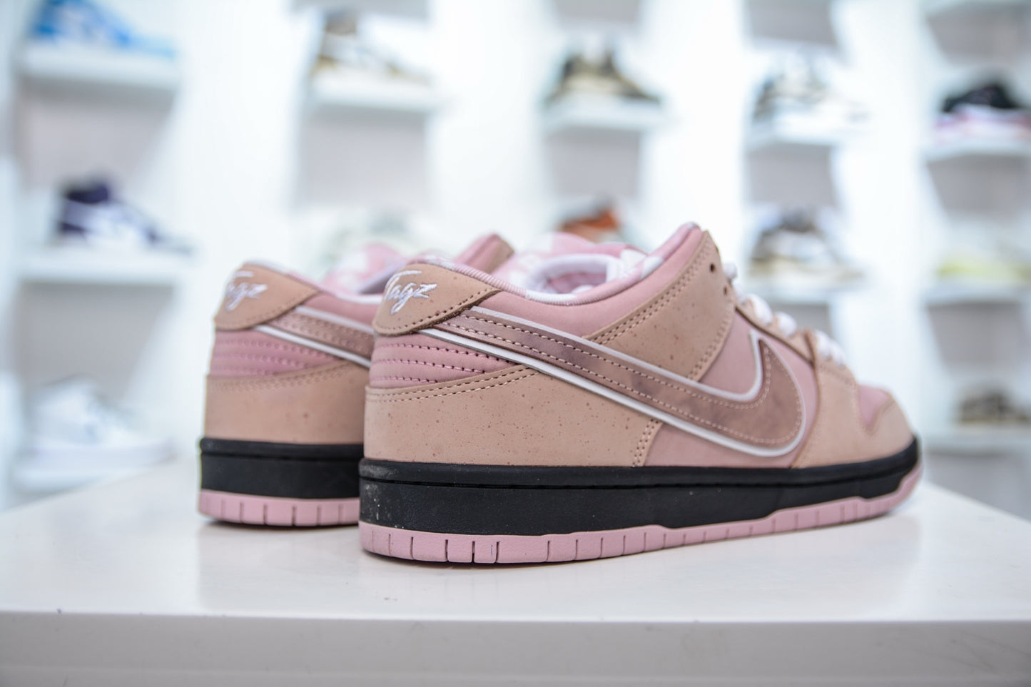 Dunk SB Pink Lobster