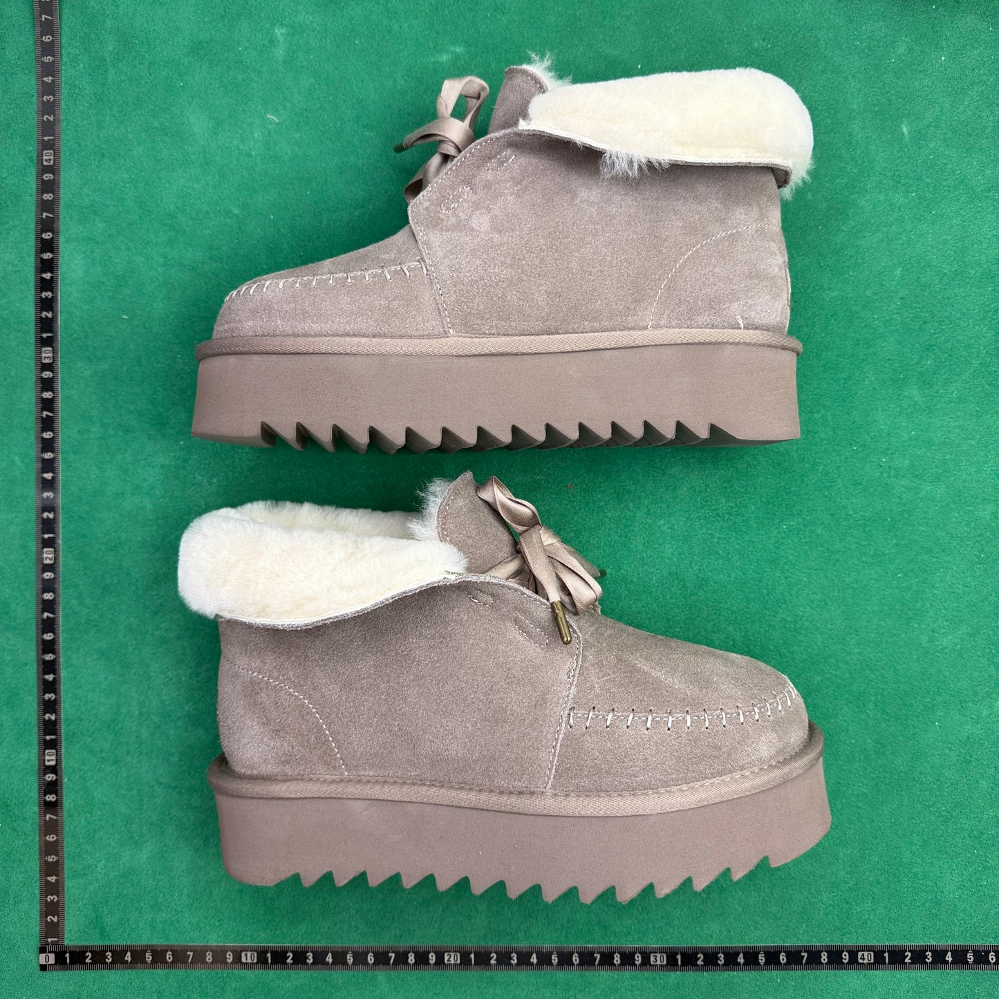 TT UGG