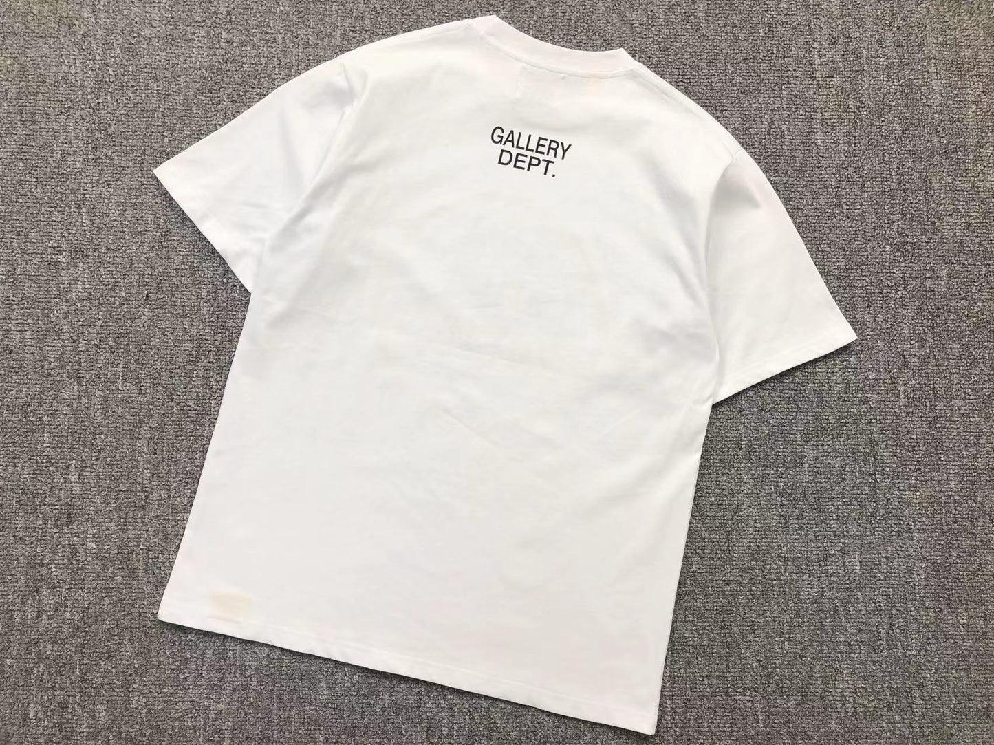 T-shirt GALLERY DEPT