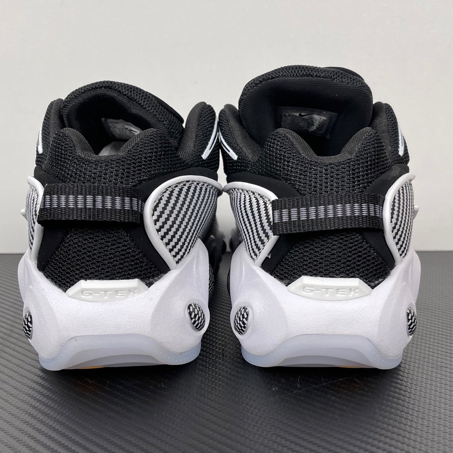 Nocta Glide White/Black