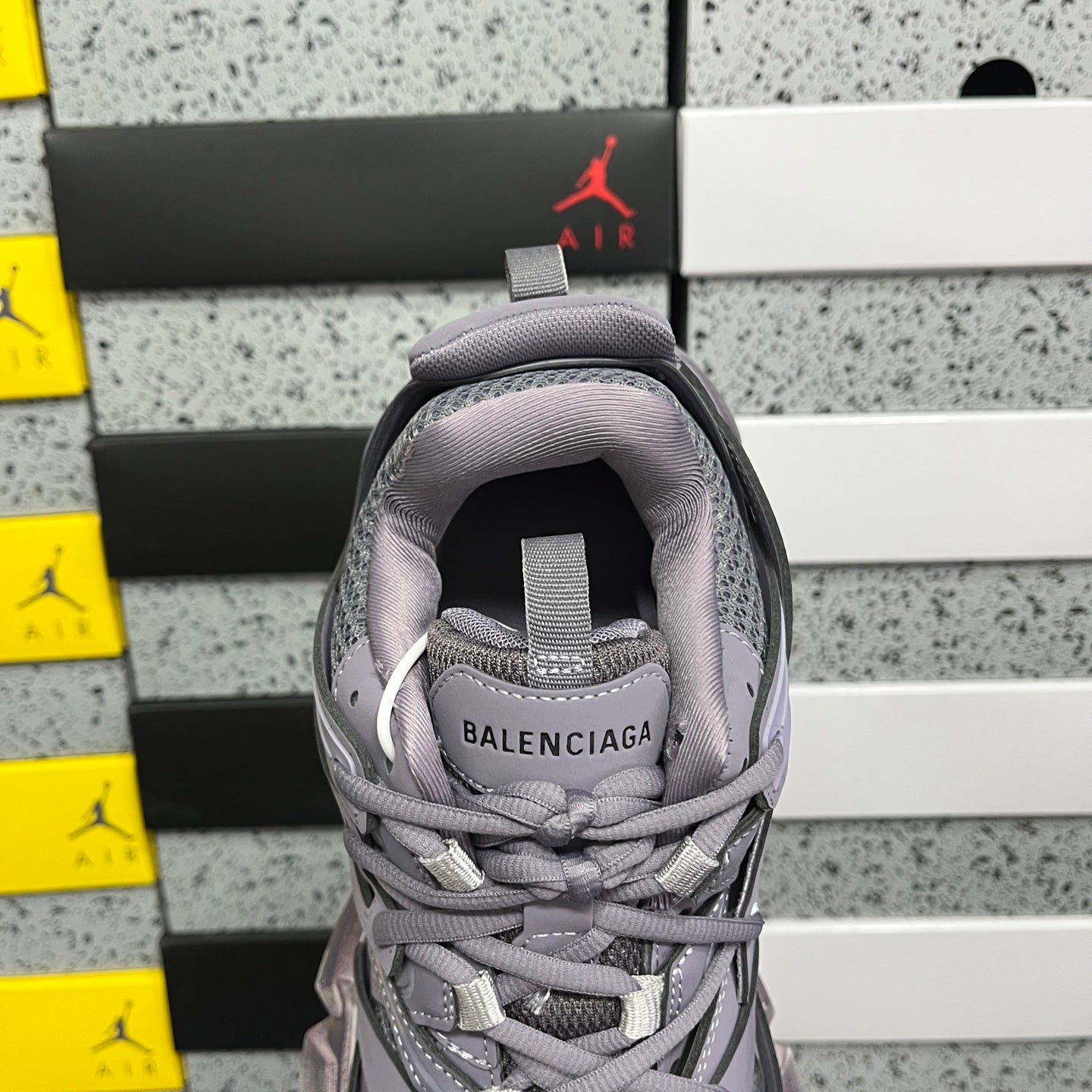 BLG Track Medium Grey