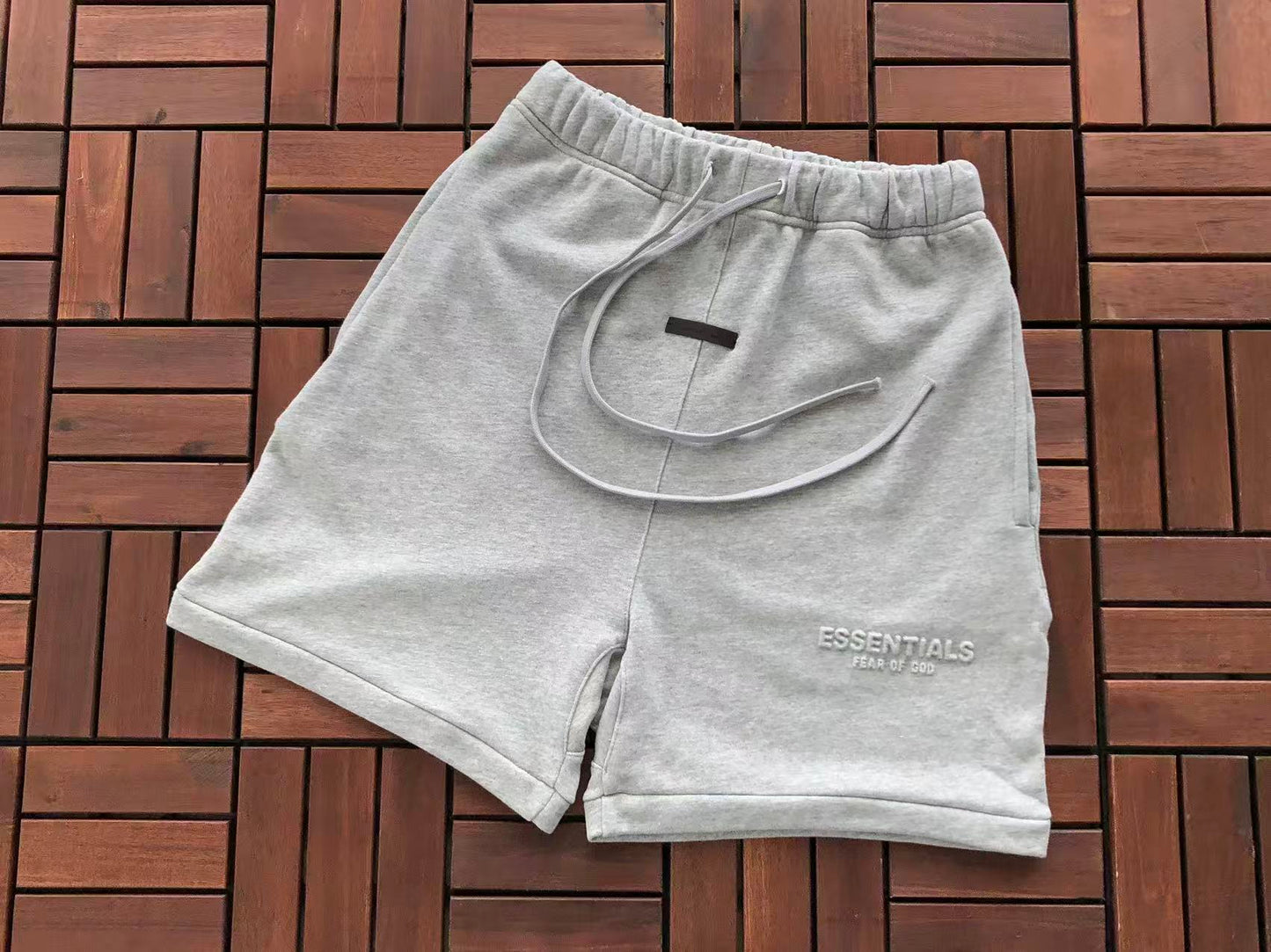 Conjuntos Essentials