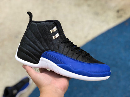 12 Hyper Royal