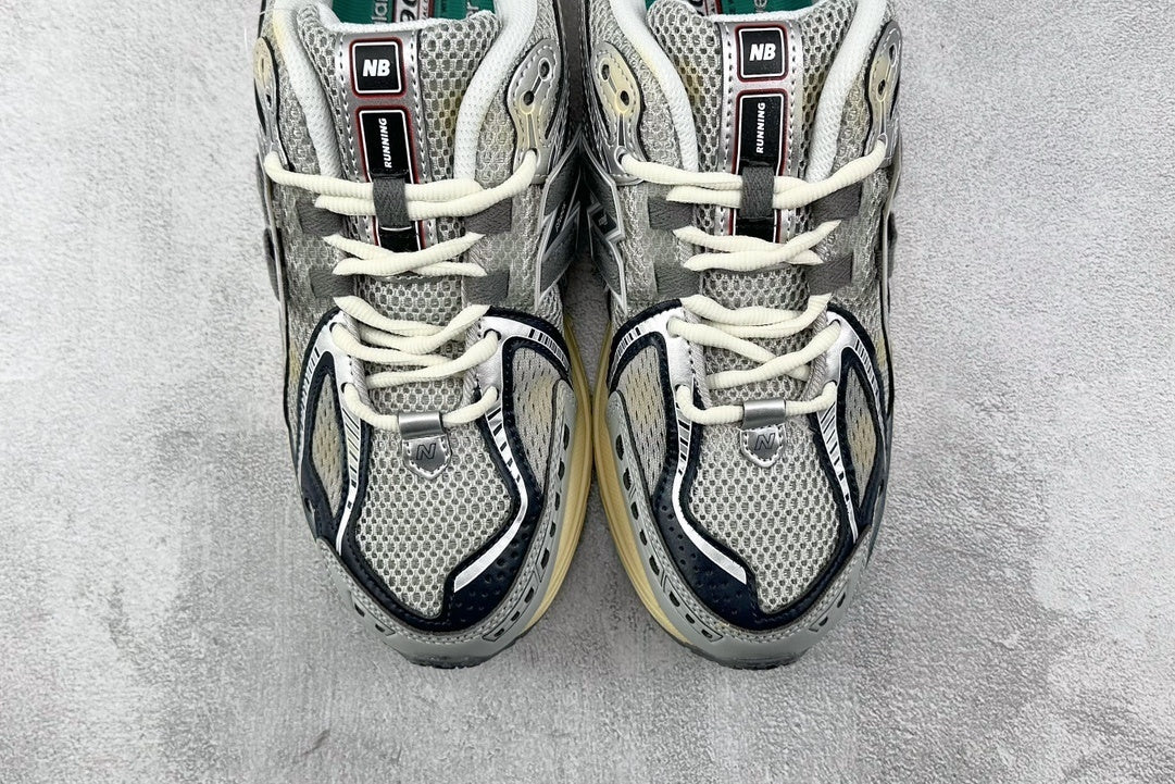 1906 Grey Cream