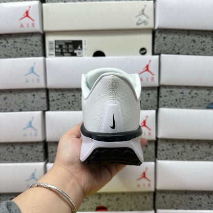 Quest 6 White Dusty Cactus Black