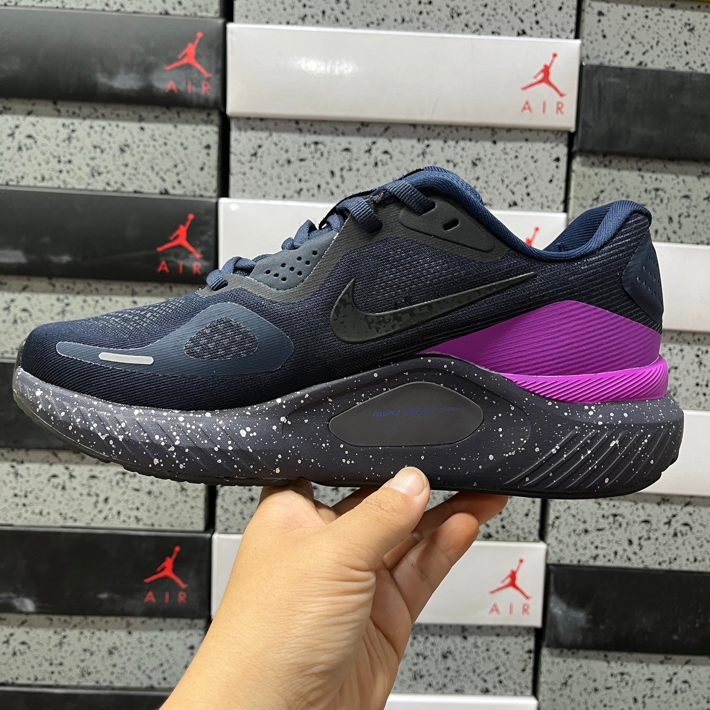 Structure 26 Obsidian/Cave Purple/Hyper Violet