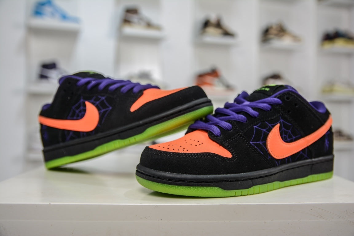 Dunk SB Night of Mischief