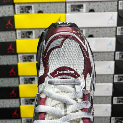 BLG Runner 7.0 White/Begundy/Grey