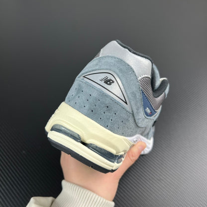 2002RU2 Grey Blue Black