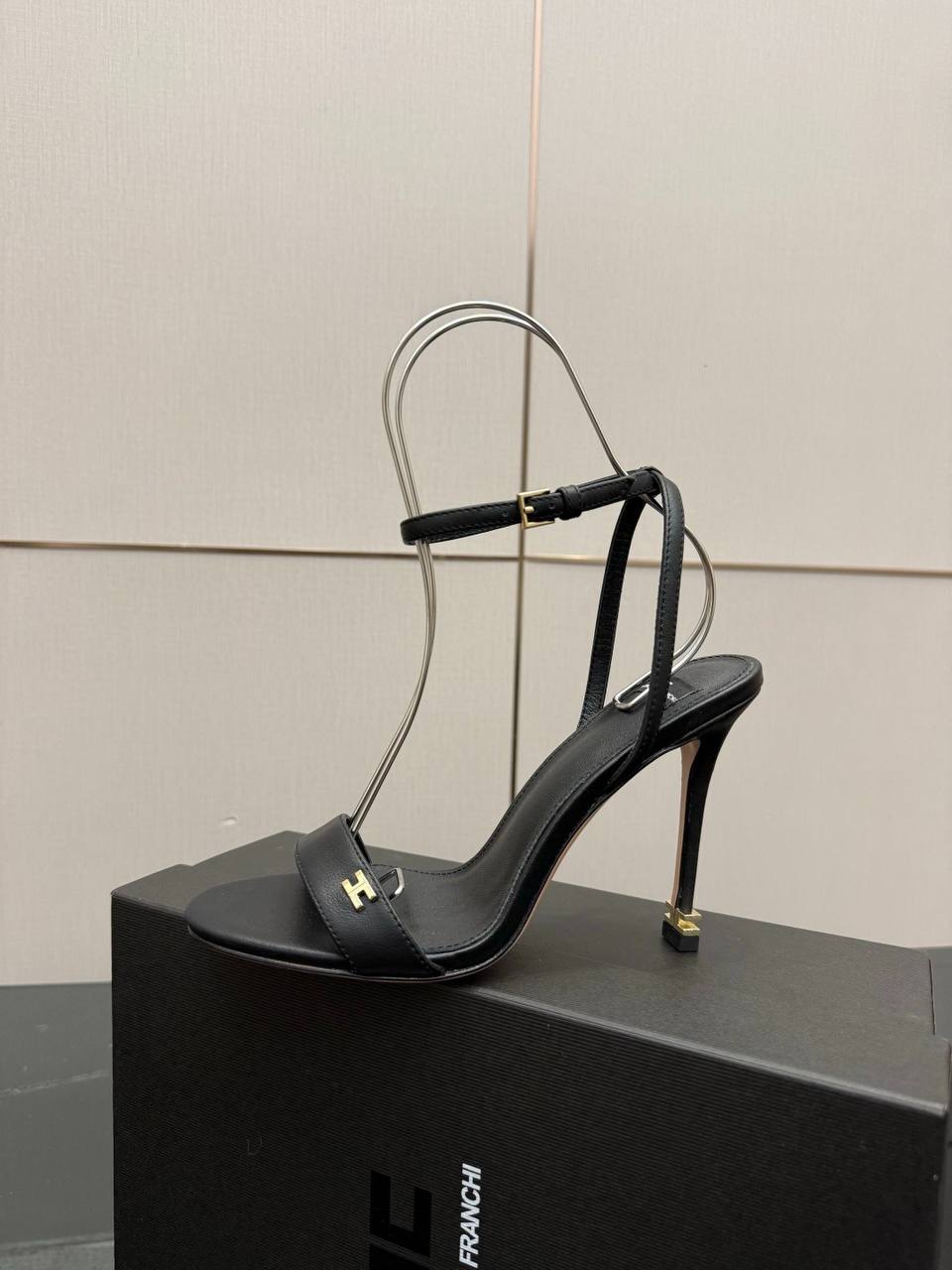Elisabetta Franchi Black Gold