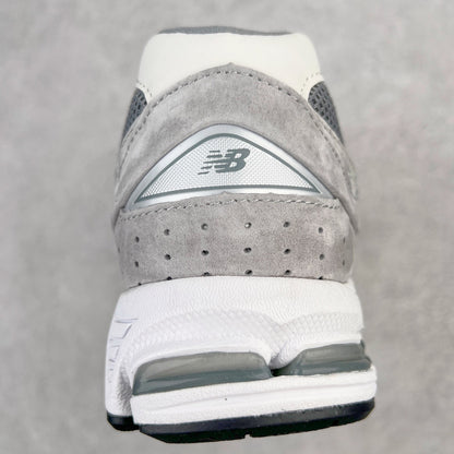 2002R Retro Grey