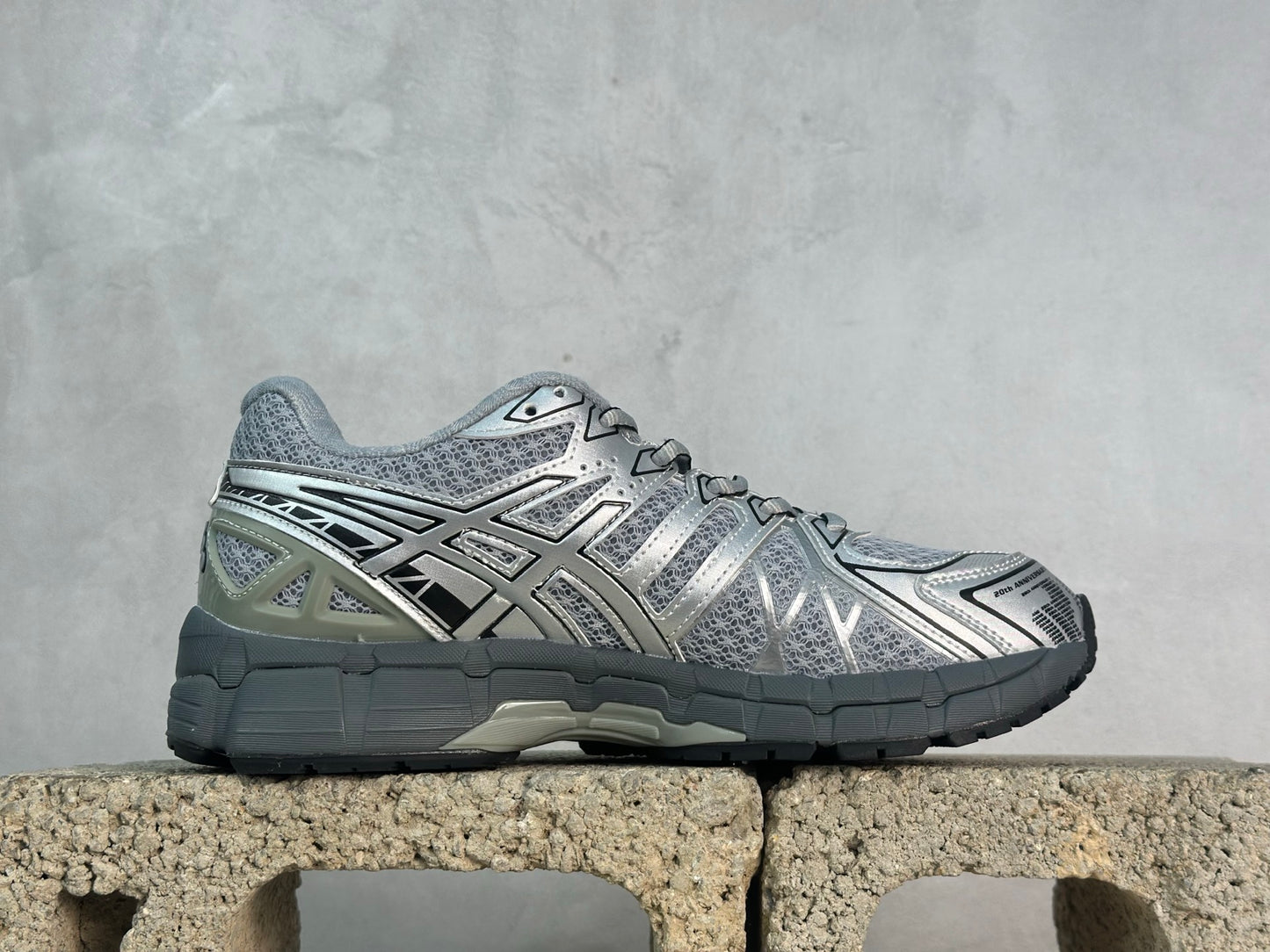 Gel-Kayano 20 Grey