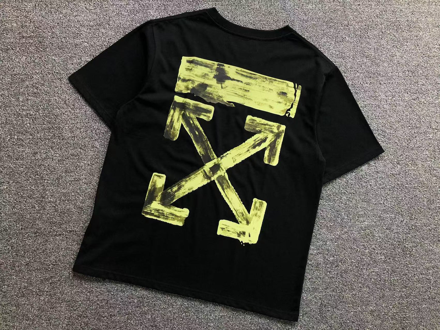 T-shirt Off