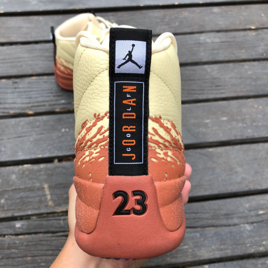 12 Out The MUD