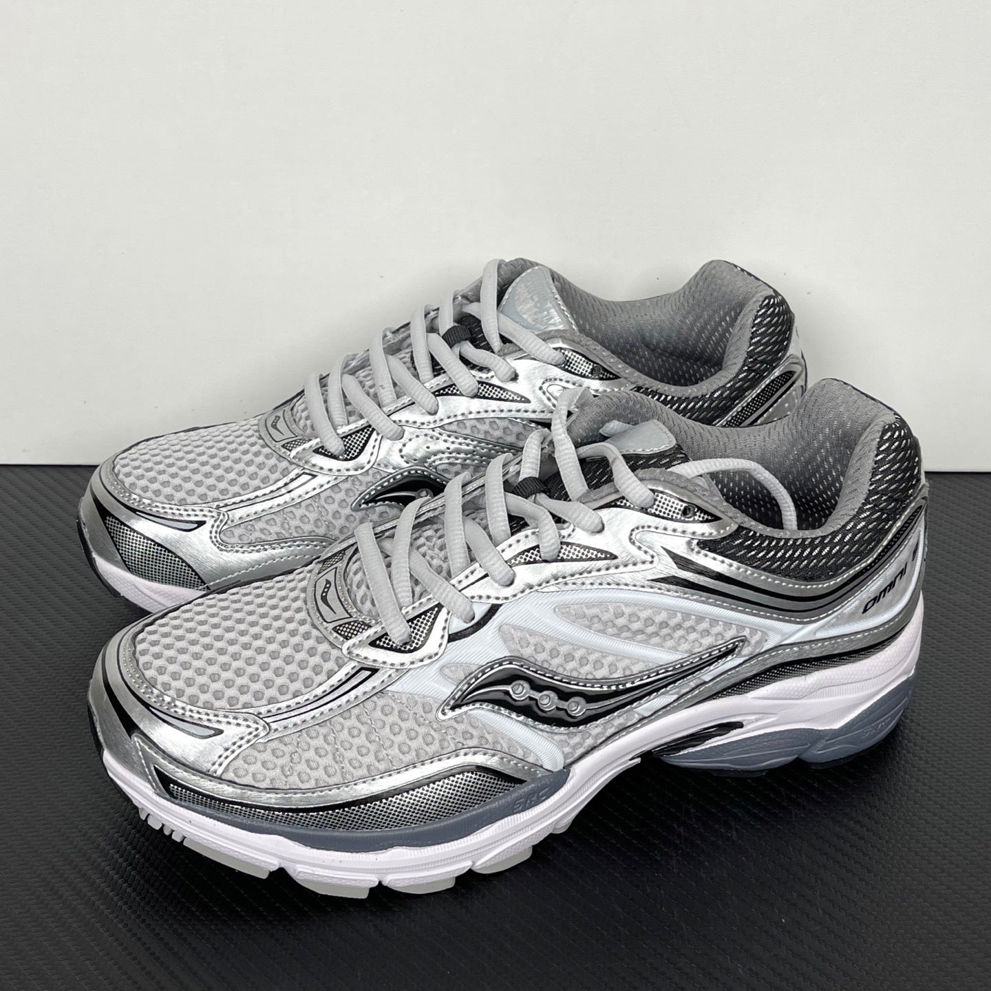 Sau Omni 9 Grey