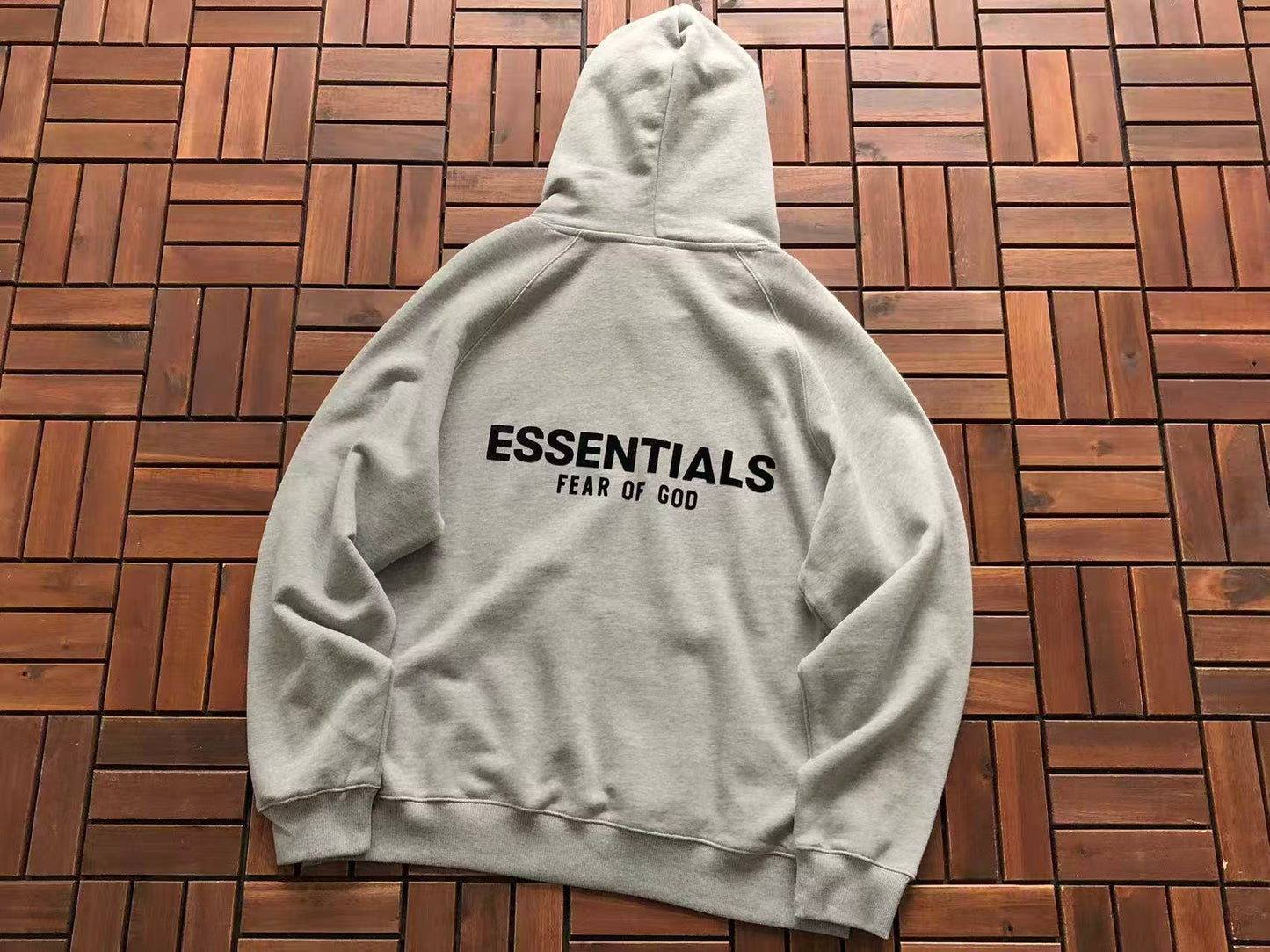 Conjuntos Essentials