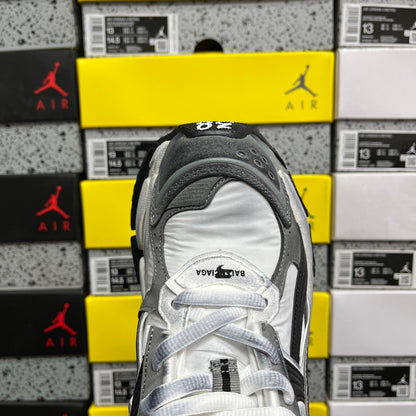 BLG Runner White/Grey/Black