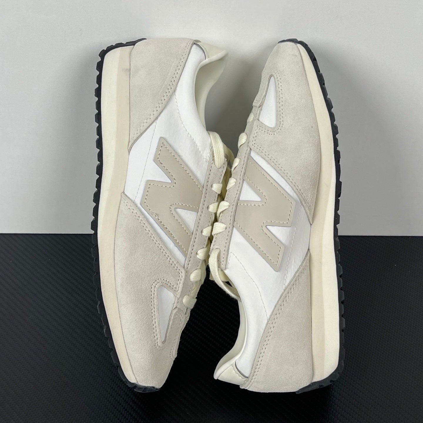 471 Creme e Branco