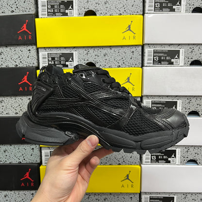 BLG Runner Black