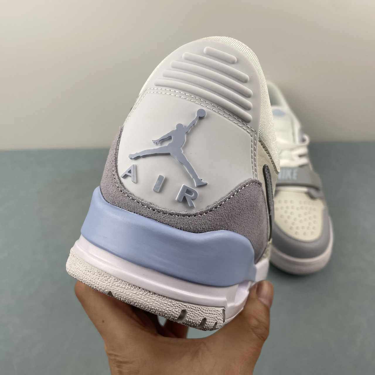 Legacy 312 Glacier Blue