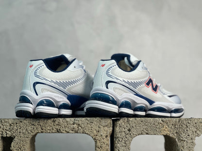 2000 White and Blue