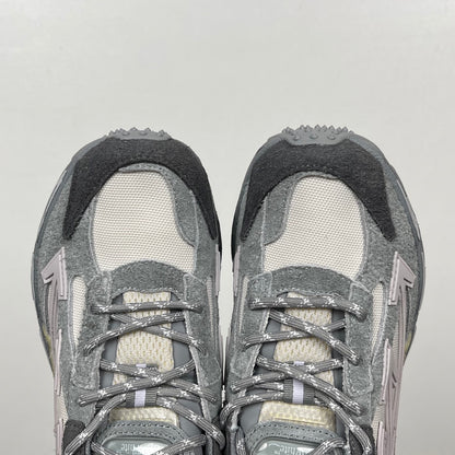 Be Right Back Rose Grey White