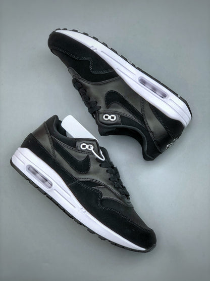 Air Max 1 Rebel Skulls