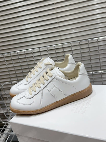 Maison  Pure White Gum Sole