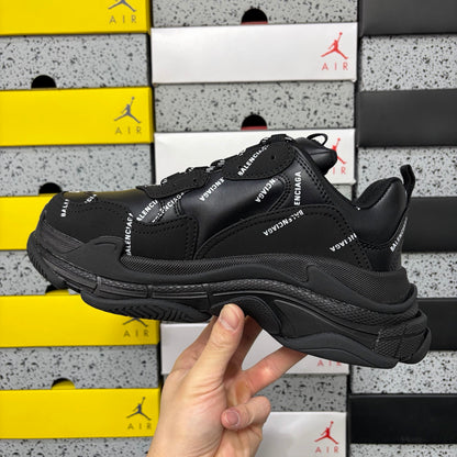 BLG Triple S Black