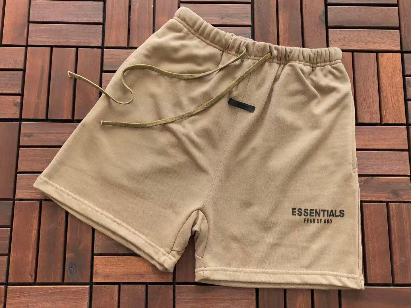 Conjuntos Essentials