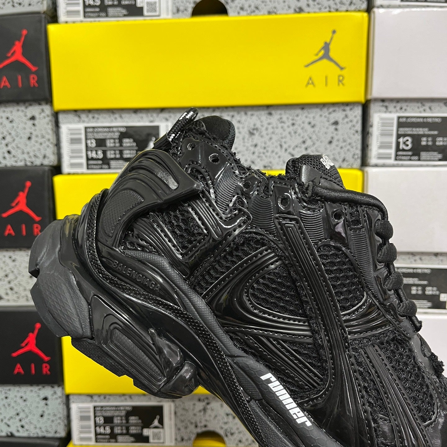 BLG Runner Black