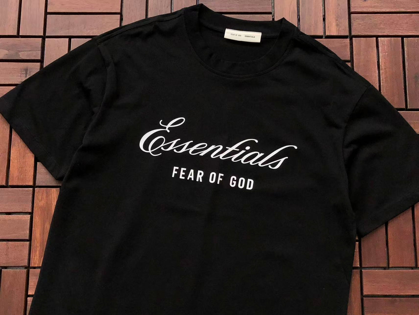 T-Shirts ESSENT