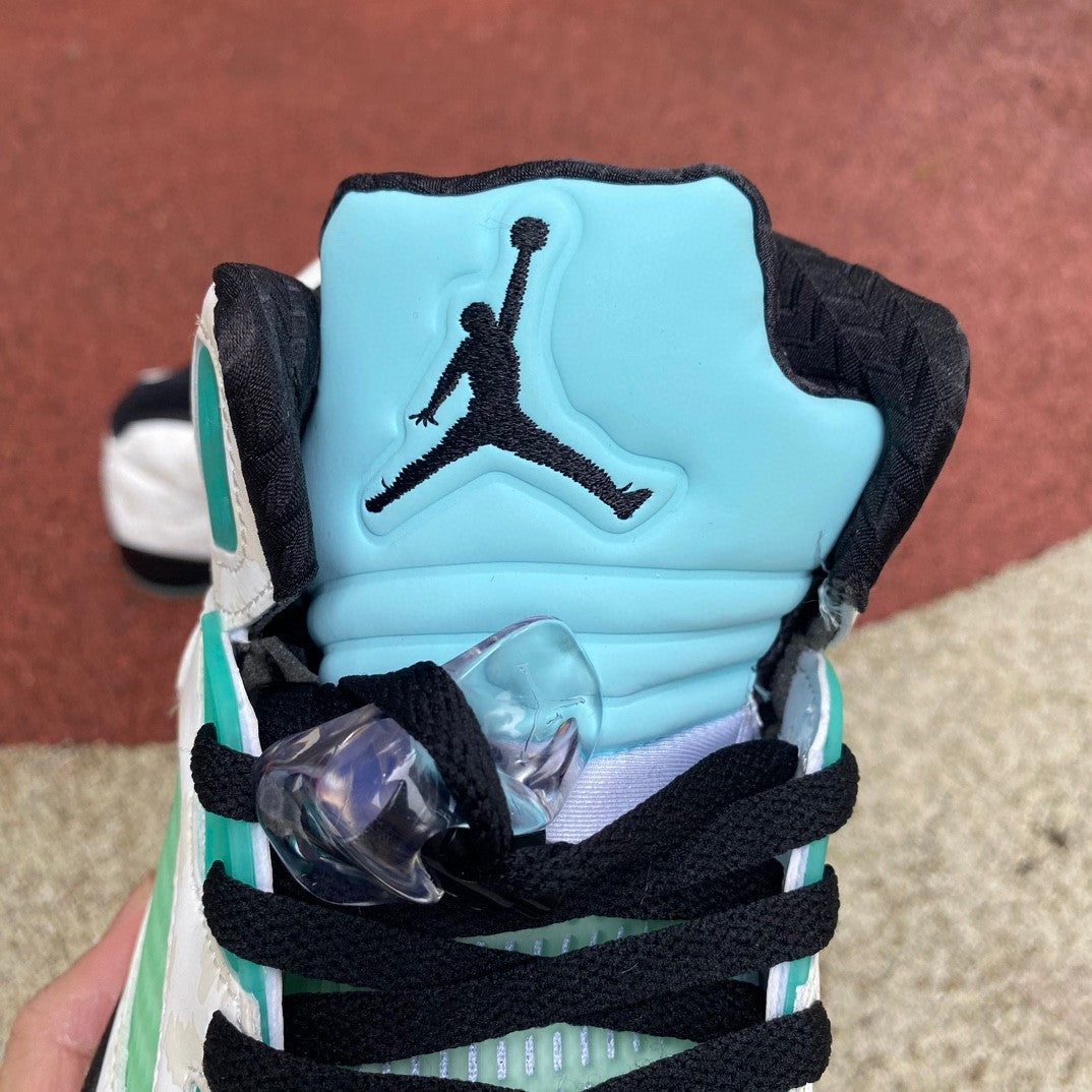 AJ 5 Retro Island Gree