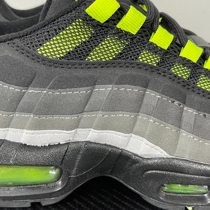 95 Black Neon