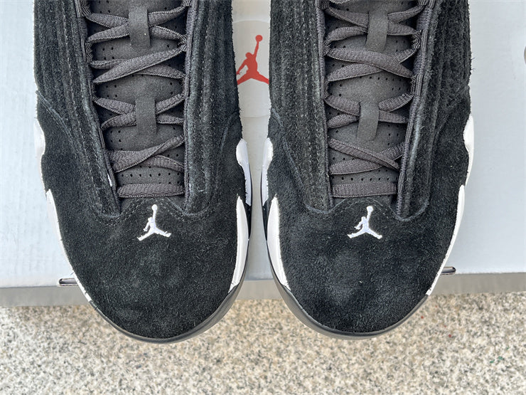 AJ14 Bred
