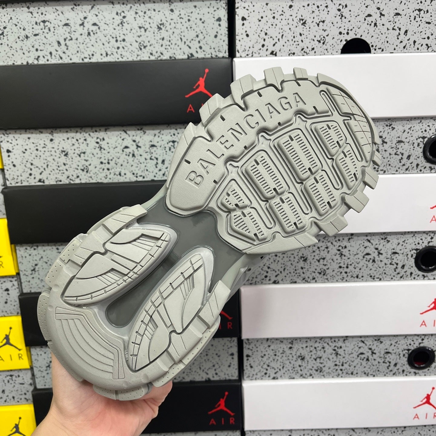 BLG Track Grey