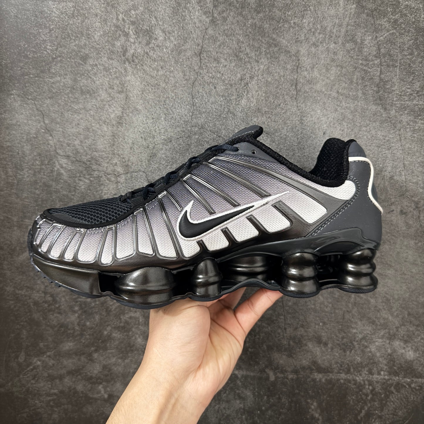 Aware Shox TL Grey/Black