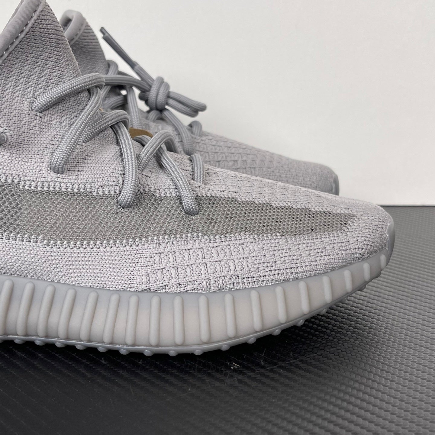 Boost 350 Steel Grey