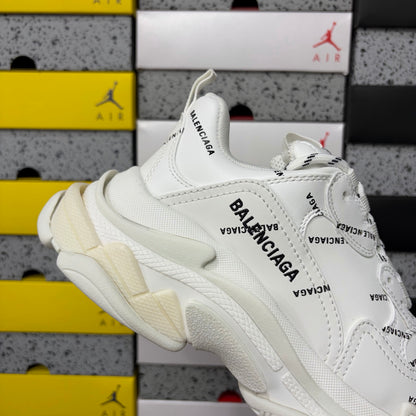 BLG Triple S White
