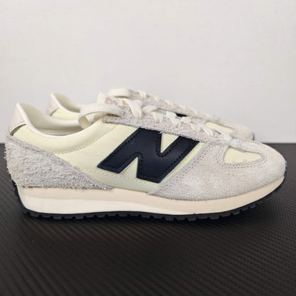 471 Cream and Blue Navy