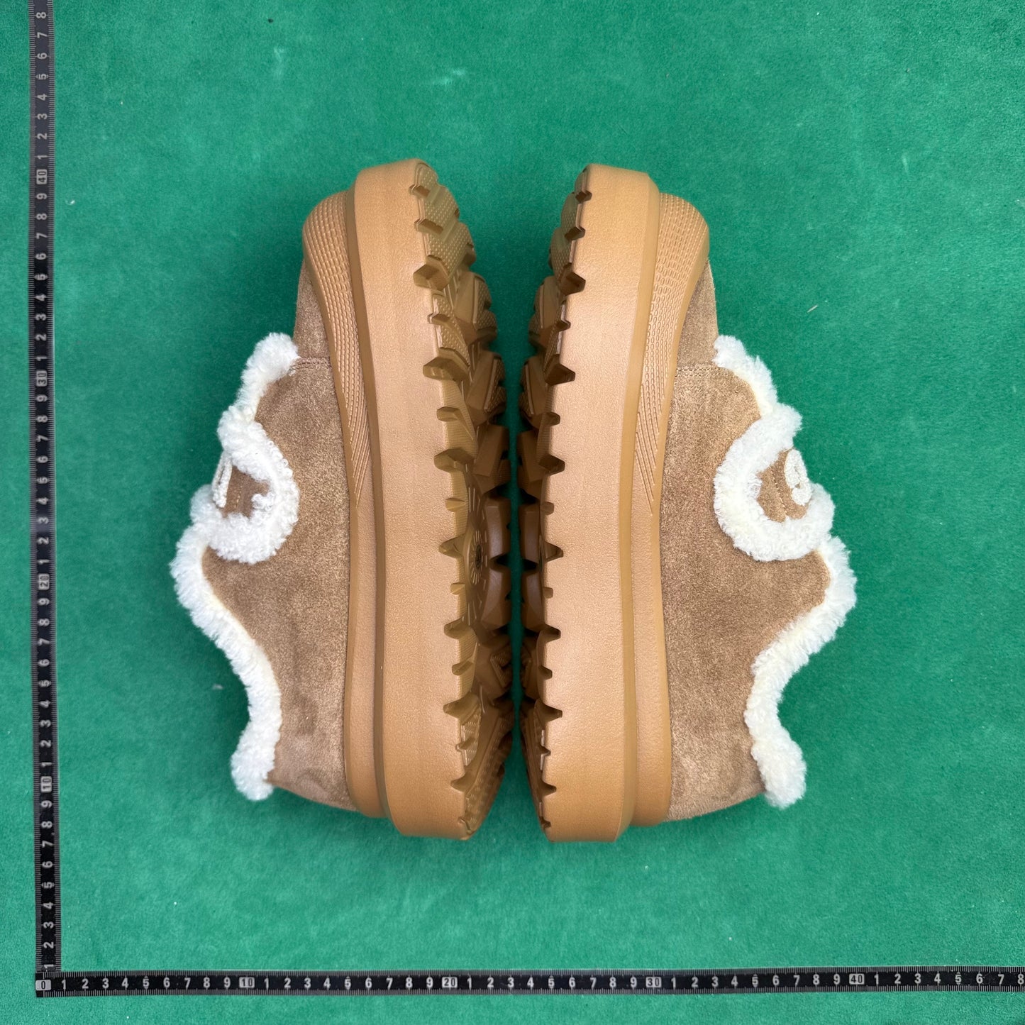 TT UGG