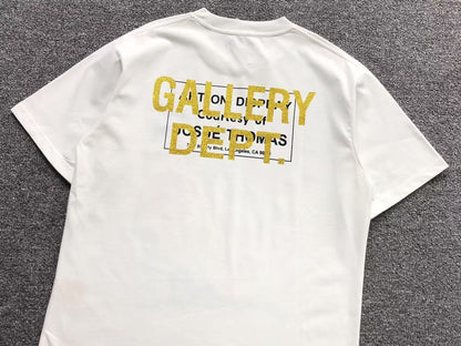T-shirt GALLERY DEPT