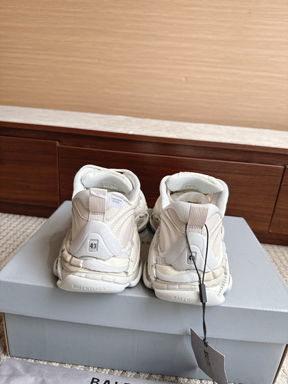 BLG Triple S.2 White