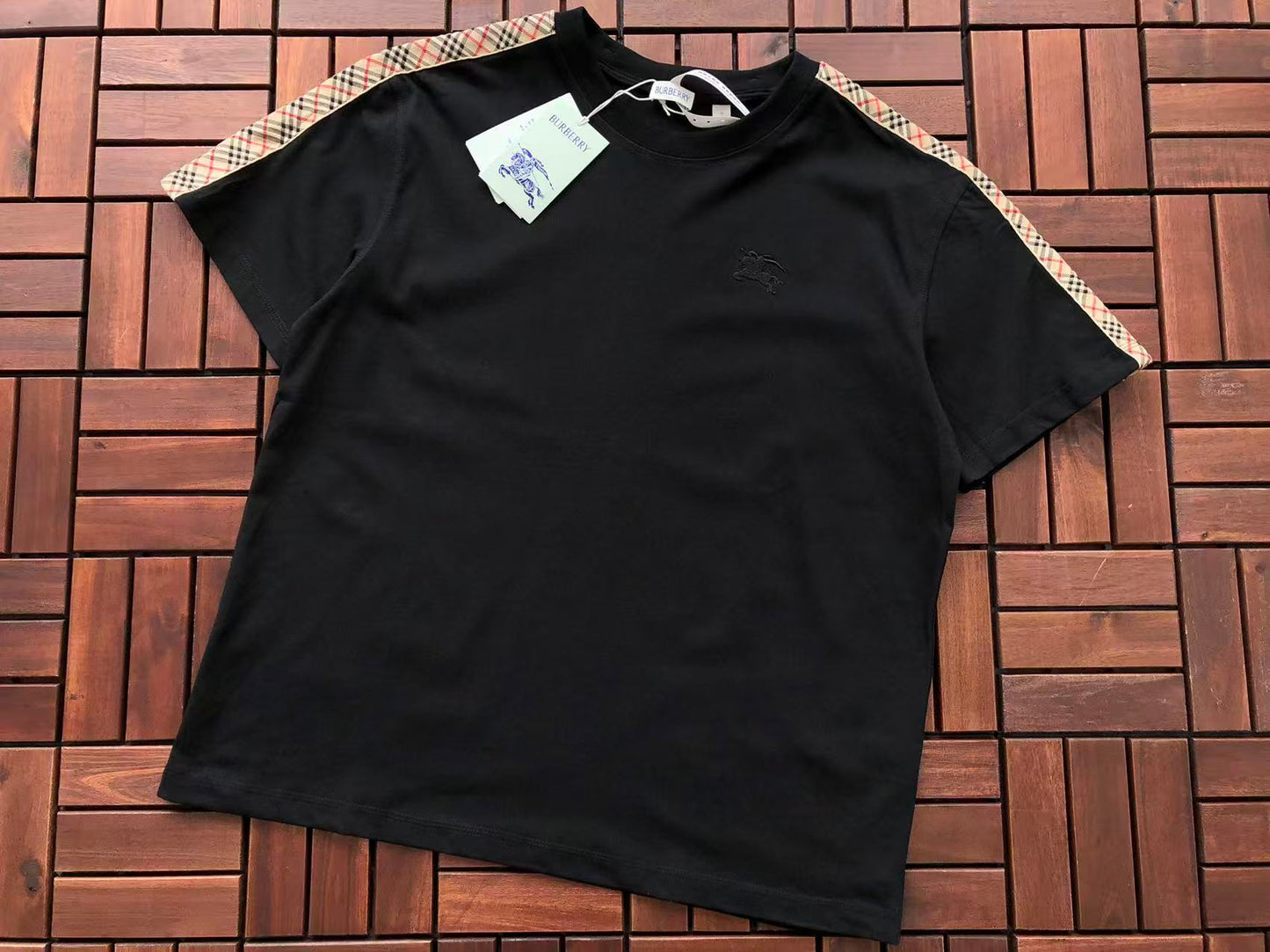 T-Shirts BB