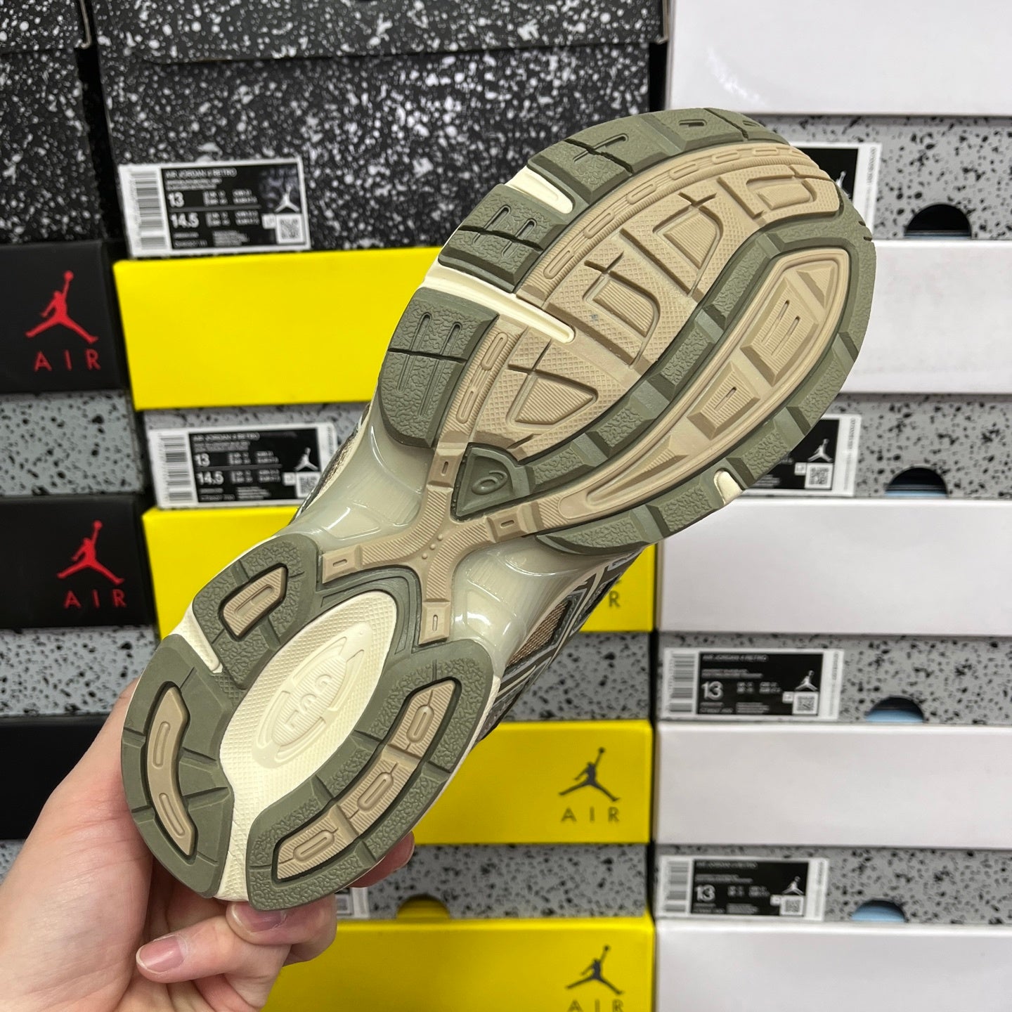 Gel-1130 Crepe/Mink