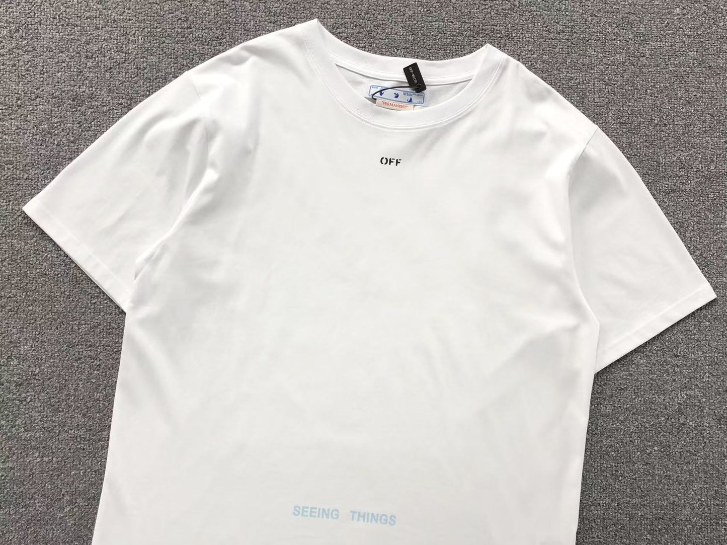 T-shirt Off
