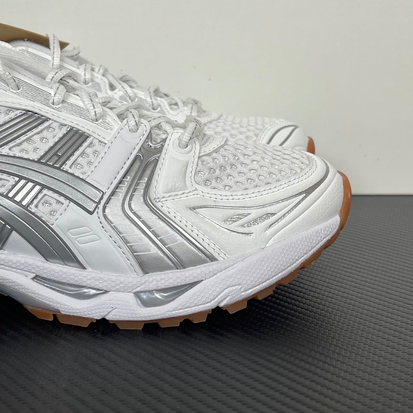 Kayano 14 White / Silver / Gum