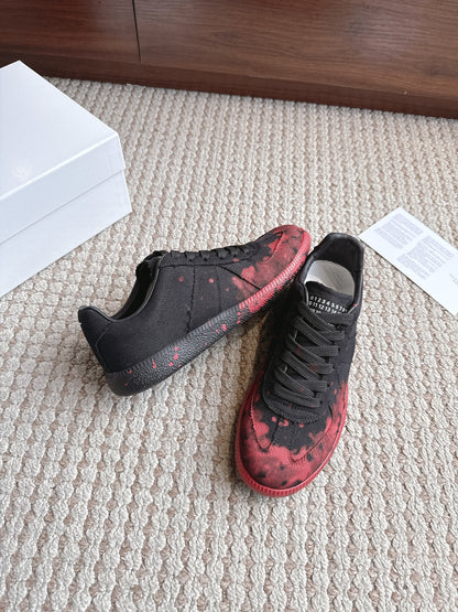 Maison Fire Red